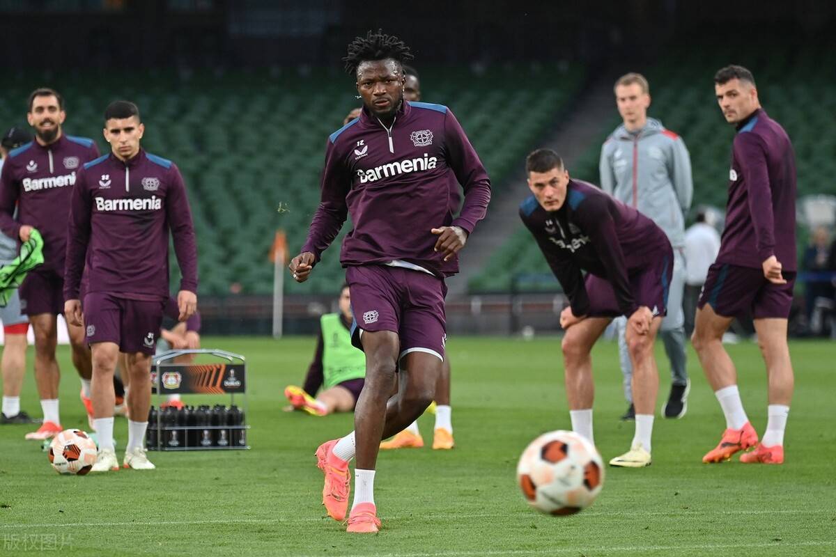 爱游戏地址-佛罗伦萨客场战平卡利亚里,保持不败纪录的简单介绍