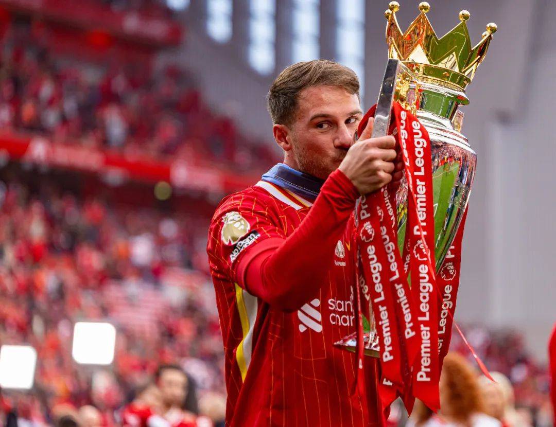 爱游戏投注-斯图加特球员表现出色,成为球队中流砥柱