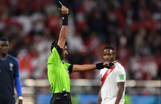 爱游戏官方-秘鲁球队因战术调整取得突破