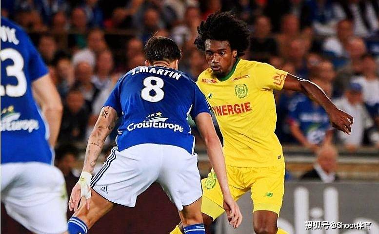爱游戏培训-圣埃蒂安将对决里昂：强强对话