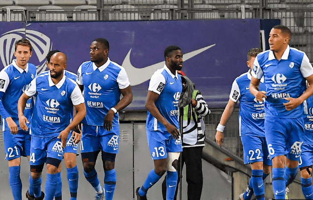 爱游戏app下载-甘冈主场逼平马赛,积分榜上升的简单介绍