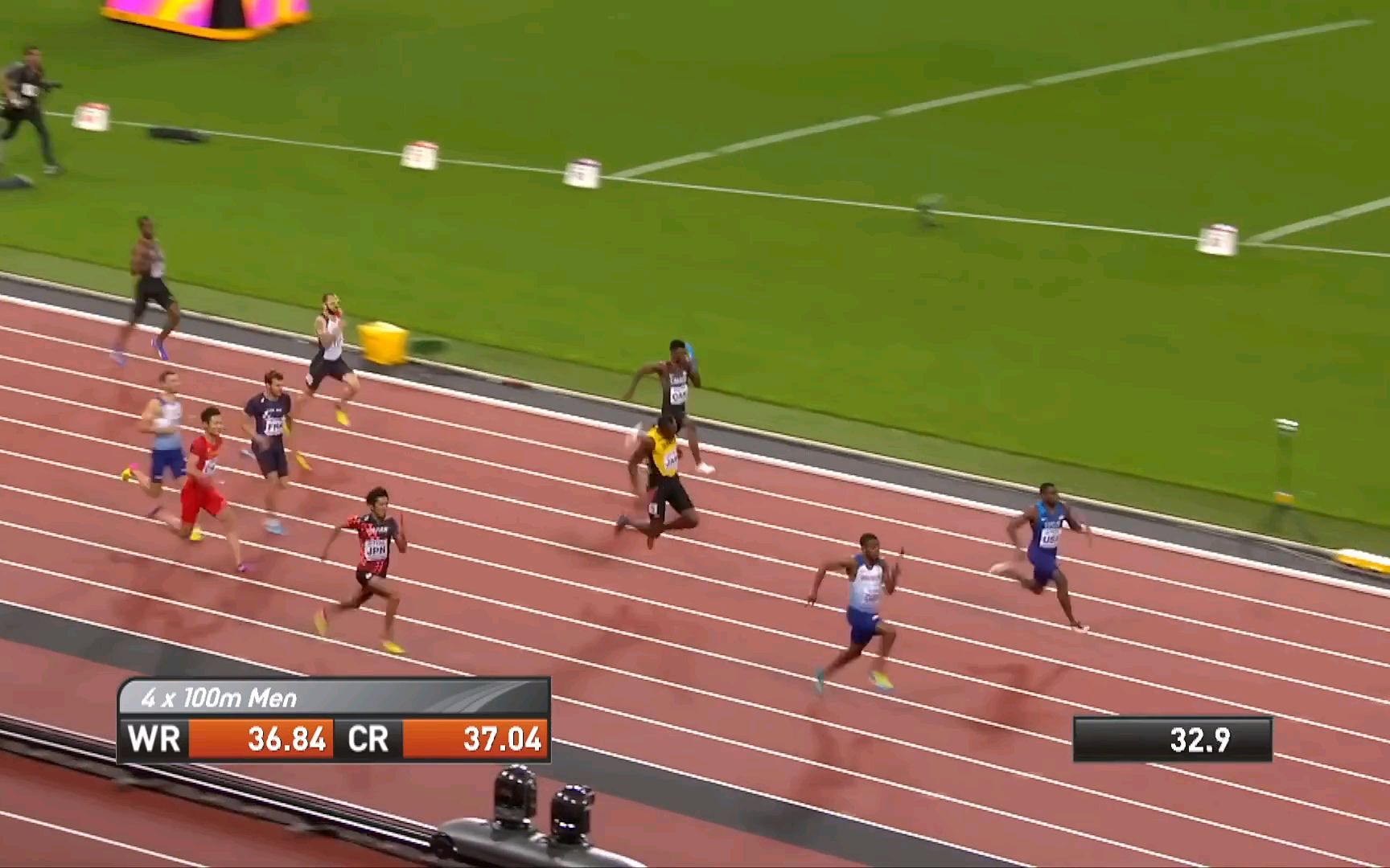 爱游戏登录-英国田径运动员刷新个人最好记录